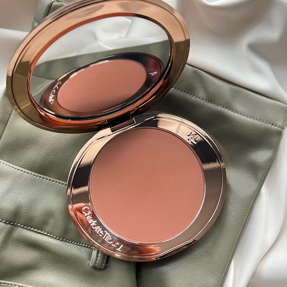 NWT Charlotte Tilbury Bronzer - Picture 3 of 5